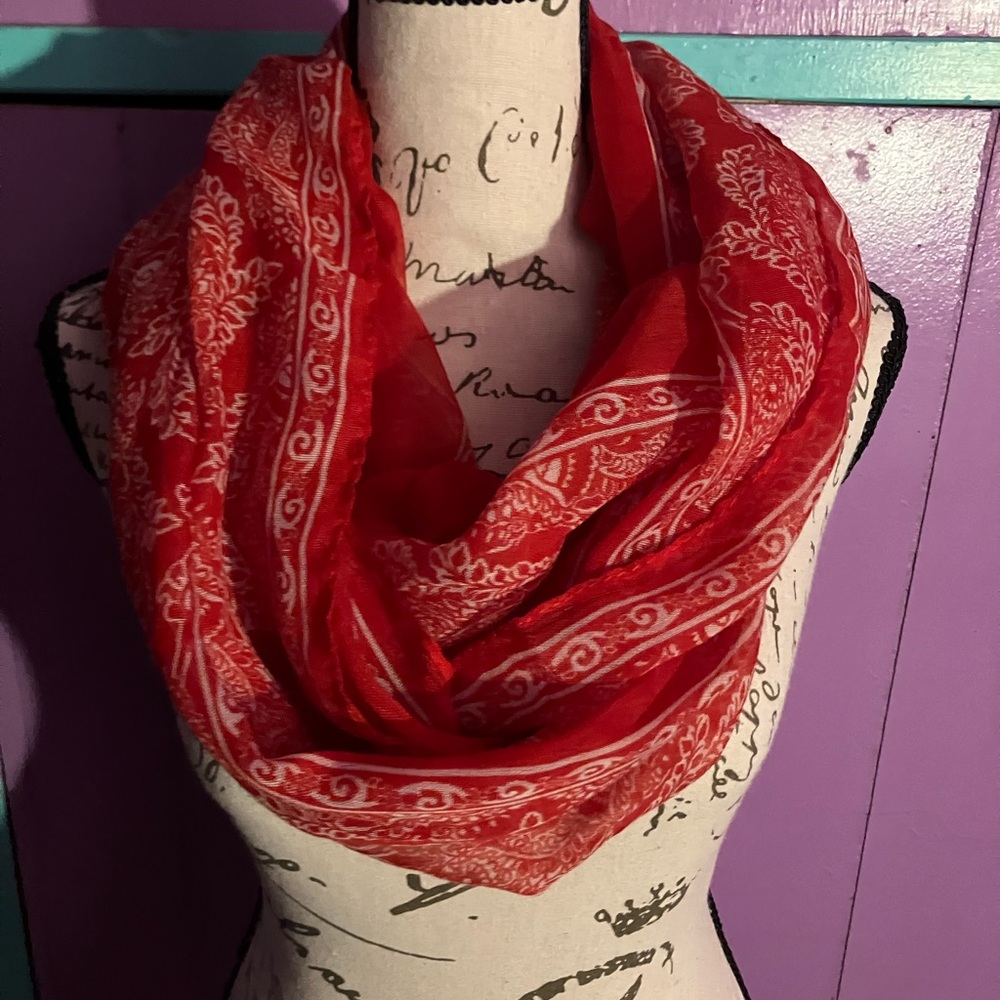 Elegant Red Paisley Scarf